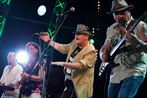 Група Chet Men виступає на 16-му міжнародному музичному фестивалі Koktebel Jazz Party